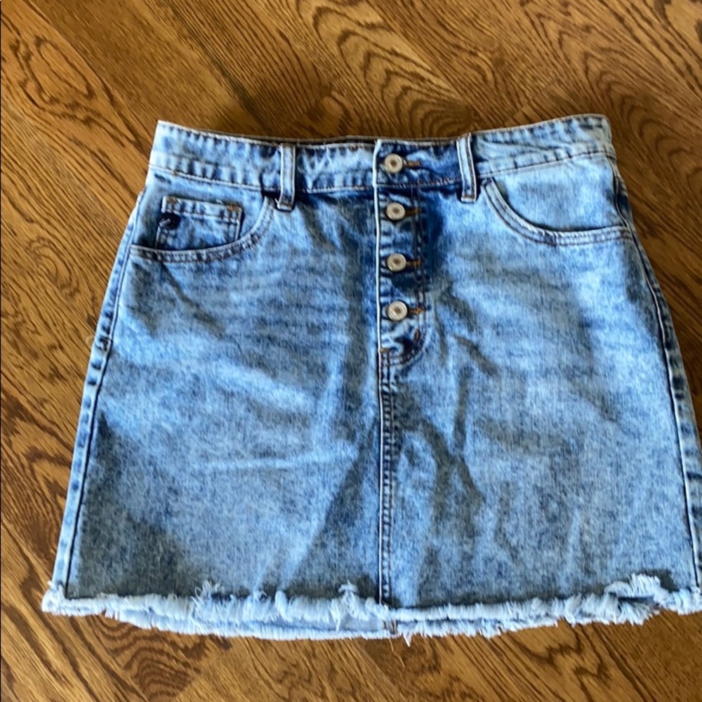 Denim skirt